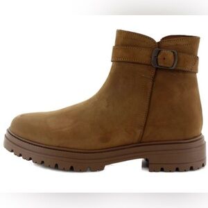 Steve Madden Maezy  Boots 🥾 Cognac Nubuck